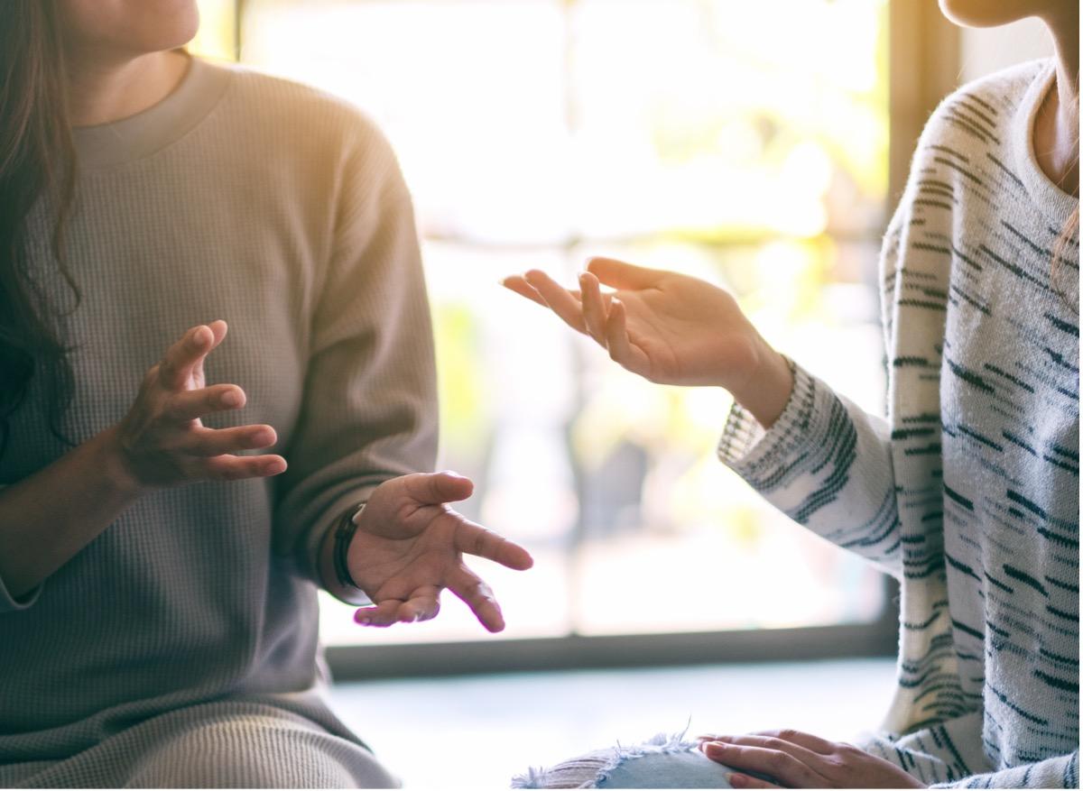 Différences sociales : nous ne parlons pas de la même manière à tout le monde 