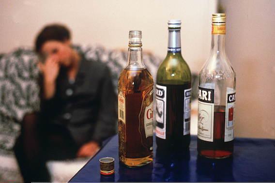 Dépendance à l’alcool : un anti-diabétique réduit la consommation