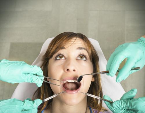Dentistes : pourquoi les étudiants rejettent la convention