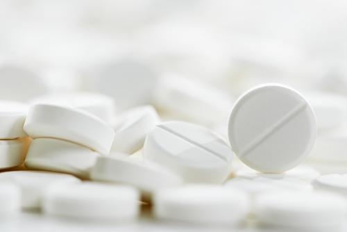 Cancer : l’aspirine en plus du traitement améliore la survie