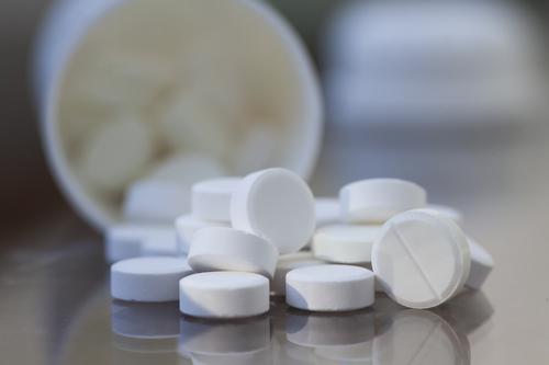 Aspirine : ses bienfaits contre la crise cardiaque confirmés