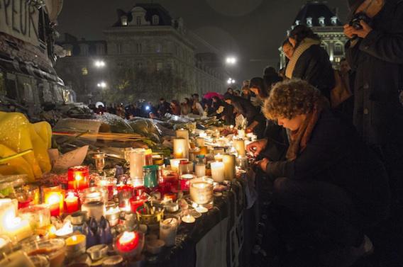 Attentats de Paris :  la mémoire des victimes analysée pendant dix ans