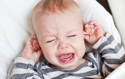Les fonctions cérébrales des parents s'adaptent aux pleurs des bébés