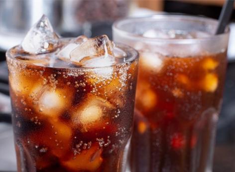 Les boissons au cola sont-elles néfastes pour le cerveau ? 