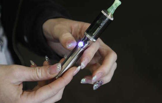 Grossesse : la e-cigarette ne serait pas inoffensive pour le fœtus 