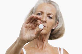 L\'aspirine diminue le risque de mélanome à la ménopause 