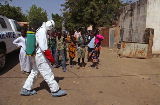 Ebola : la Guinée fête la fin de l’épidémie