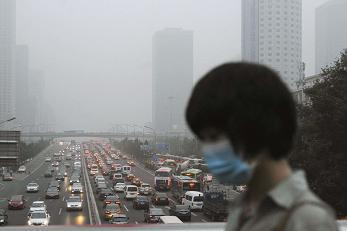 La pollution de l'air provoque des cancers, affirme l'OMS