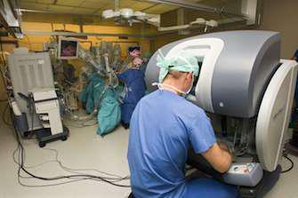Cancer : un robot dernier cri à l’Institut Gustave-Roussy 