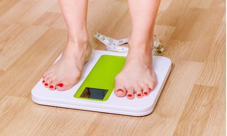 Obésité : pourquoi les femmes sont-elles plus touchées que les hommes ?