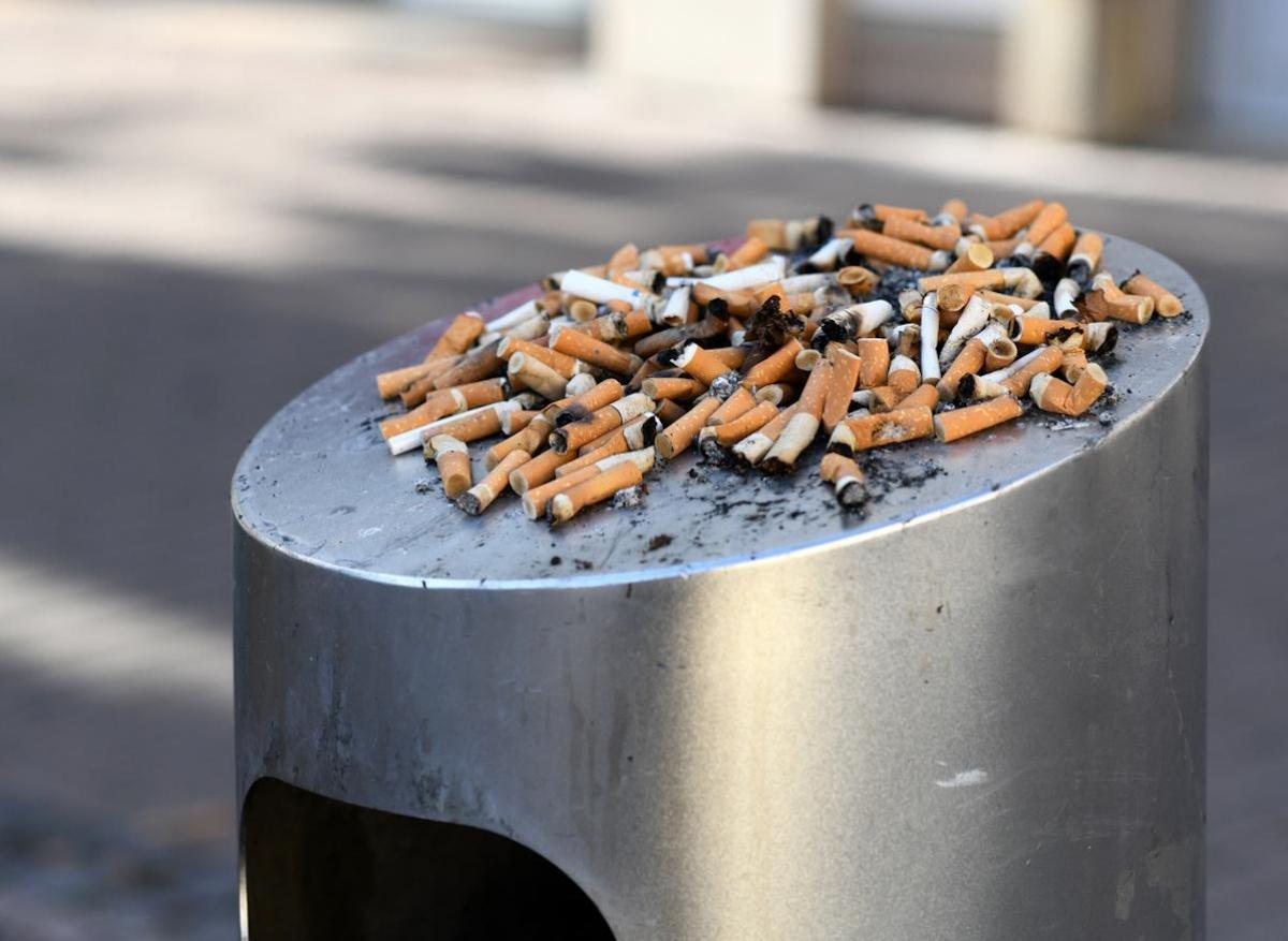 cigarette better than vape Popular Vape Brands vs Cigarettes: Are Disposable Vapes Better Than Smoking?