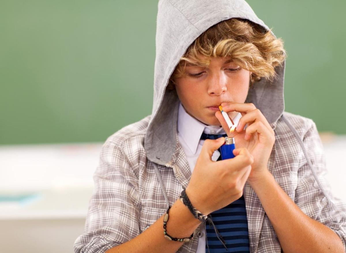 Les garons qui fument  l'adolescence peuvent transmettre des gnes  dgrads  leurs enfants