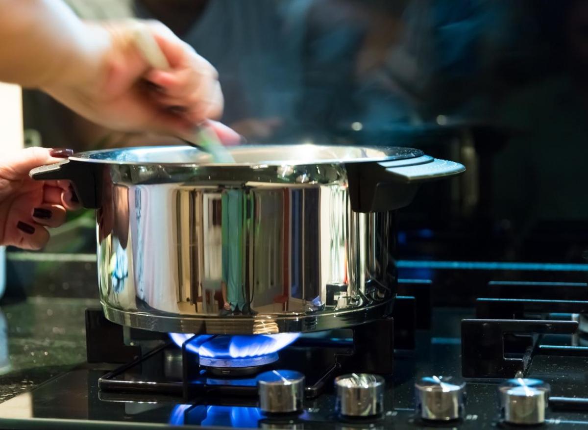 Cancer : même éteinte, votre cuisinière à gaz pourrait nuire à votre santé  - Top Santé