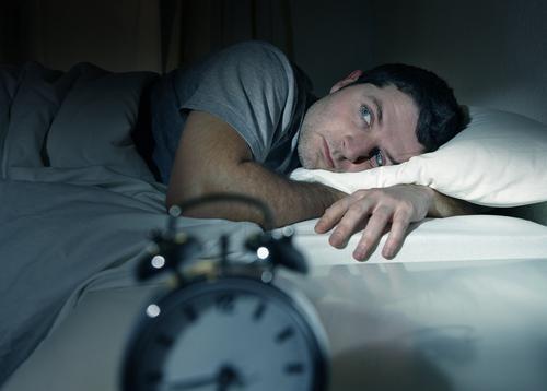 Cholestérol : le manque de sommeil perturbe son contrôle
