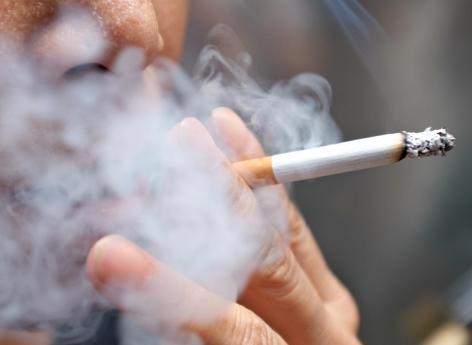 Cancer du poumon : pourquoi beaucoup de fumeurs sont épargnés?