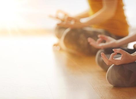 Le yoga améliore l’activité du cerveau