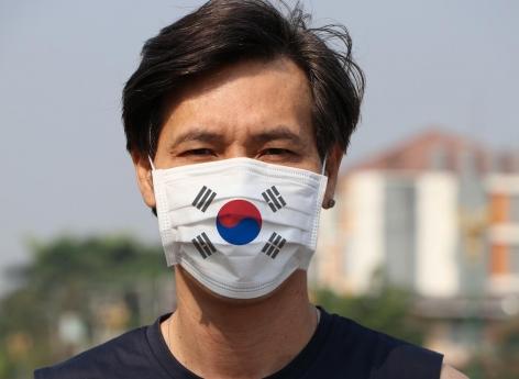 Comment la Corée du Sud a contenu le coronavirus sans passer par l’étape confinement
