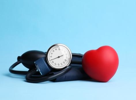 Hypertension : 7 signes qui doivent vous alerter 