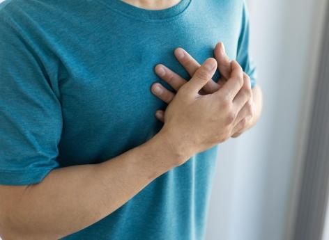 Ces symptômes touchant vos pieds et chevilles peuvent cacher une grave maladie