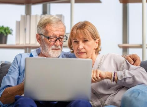 Les seniors qui utilisent Internet ont moins de risque de démence