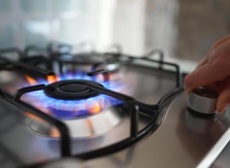 Cuisiner au gaz augmente les risques d’exposition à ce polluant 