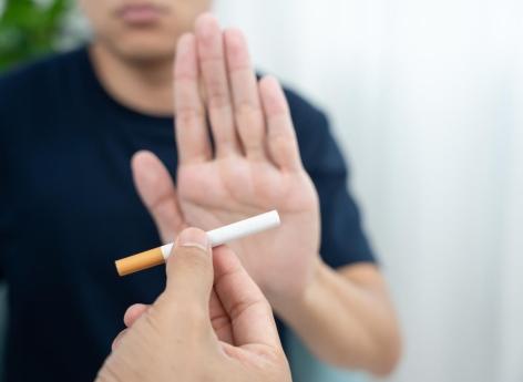 Voici pourquoi ceux qui arrêtent la cigarette ont tendance à grossir