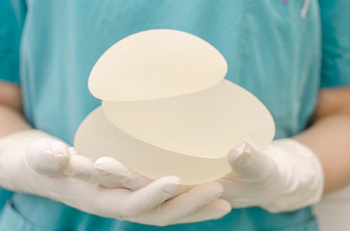 Prothèses mammaires : la marque Allergan associée à 50 cas d'un cancer agressif et rare