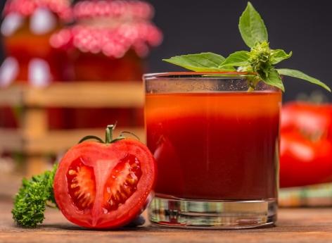 Comment le jus de tomate combat la salmonelle ?