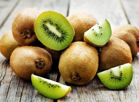 Kiwi : 3 bonnes raisons de le manger avec la peau