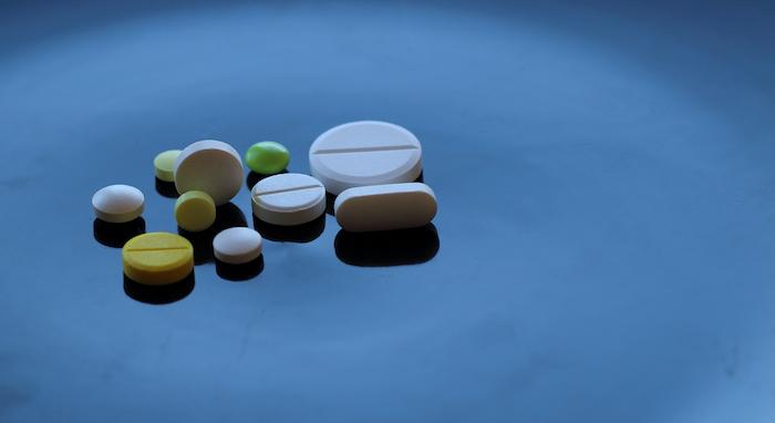 Analyse critique des antidouleurs : le paracétamol est moins toxique que l'aspirine ou l'ibuprofène