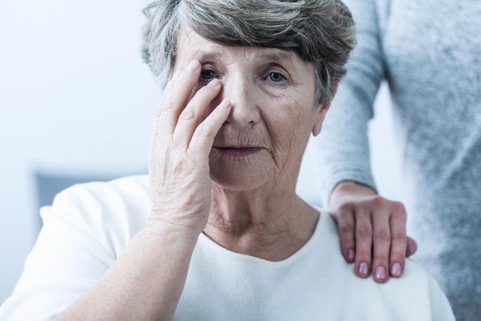 Comment aider un proche atteint de la maladie d'Alzheimer ?