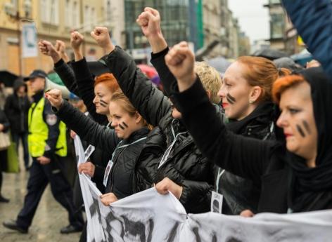 Pologne : elle meurt à cause d’un avortement thérapeutique refusé