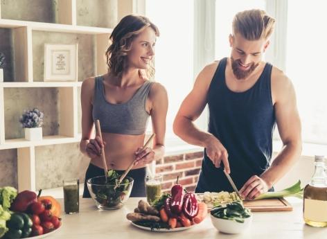 Les hommes et les femmes ont-ils vraiment des besoins nutritionnels différents ?