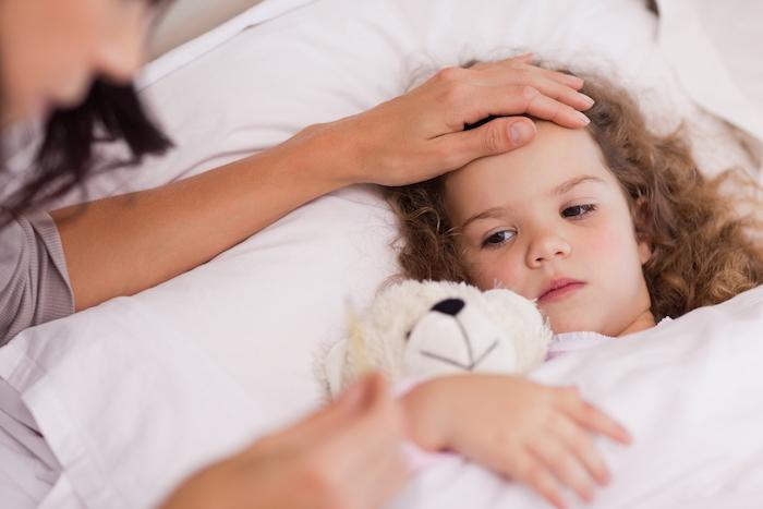 Rhume, angine, otite... : les infections de l’enfance provoquent des troubles mentaux