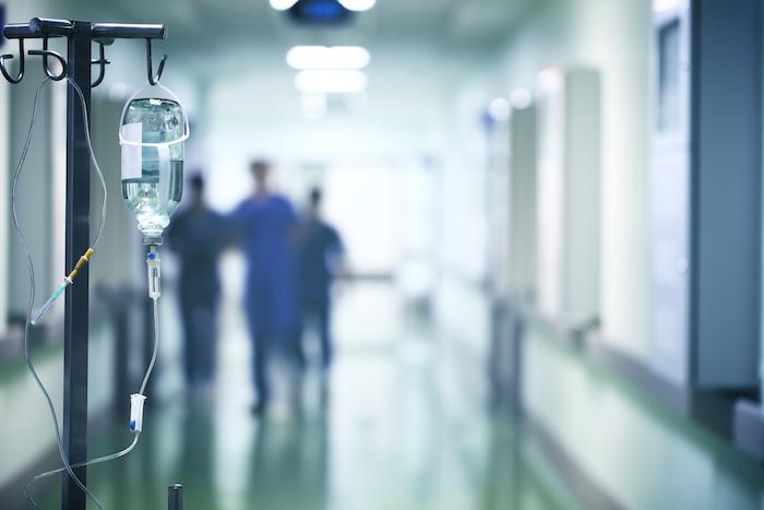 Hôpital de Saint-Brieuc : 120 médecins démissionnent d'un coup