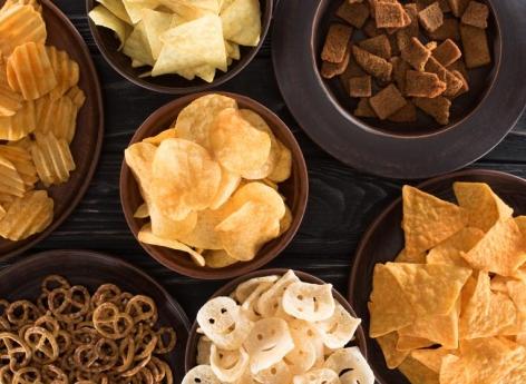 Chips, chocolats : pourquoi est-ce si dur de s’arrêter d’en manger ? 
