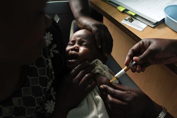 Mosquirix : feu vert de l'Europe pour le premier vaccin contre le paludisme 