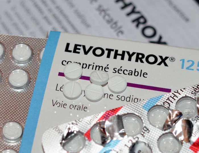Lévothyrox : un professeur de thérapeutique met les pieds dans le plat