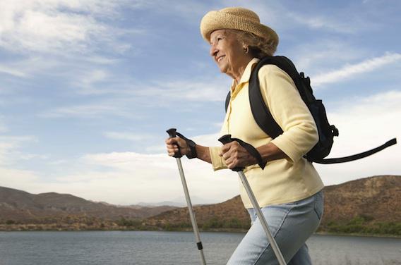 Seniors : la marche rapide bénéfique pour le coeur et les artères