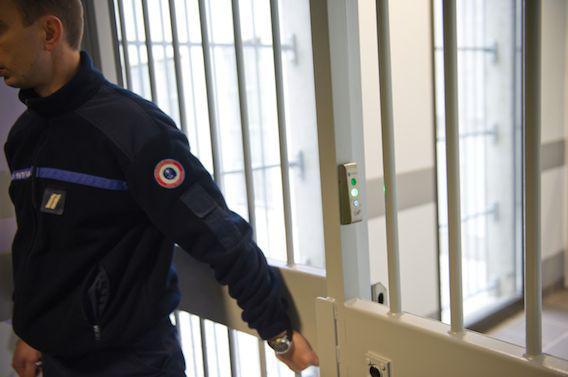 Santé mentale : les détenus victimes de la double peine