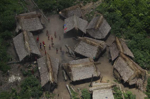 Résistance aux antibiotiques : les Yanomami inquiètent les chercheurs 