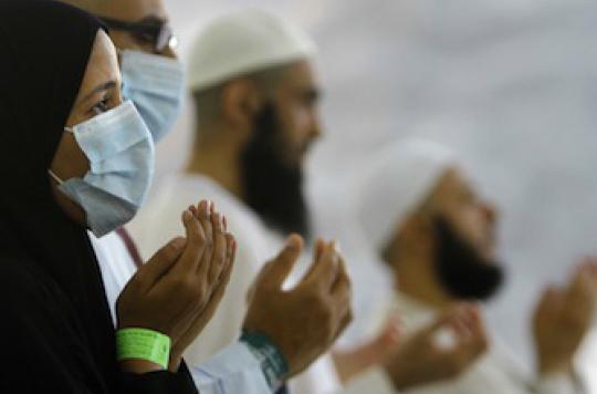 Coronavirus : flambée de cas à la veille du pèlerinage de La Mecque