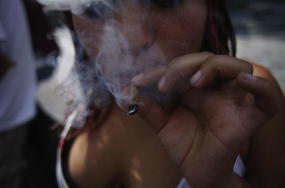  Ados : fumer du cannabis ne rendrait pas moins intelligent 