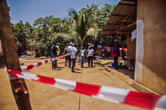 Ebola : près de 700 villageois placés en quarantaine