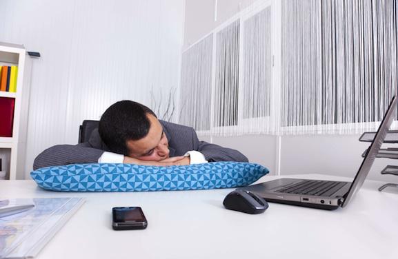 La sieste augmente les performances au travail