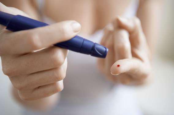 Diabète : des soins personnalisés réduisent la mortalité chez la femme