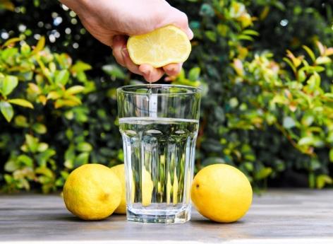 Régime au citron : comment fonctionne une cure de détoxification ?