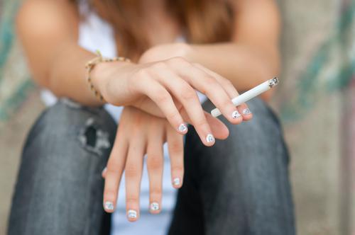 Tabagisme : fumer inhibe l’activité de l’hormone de la faim