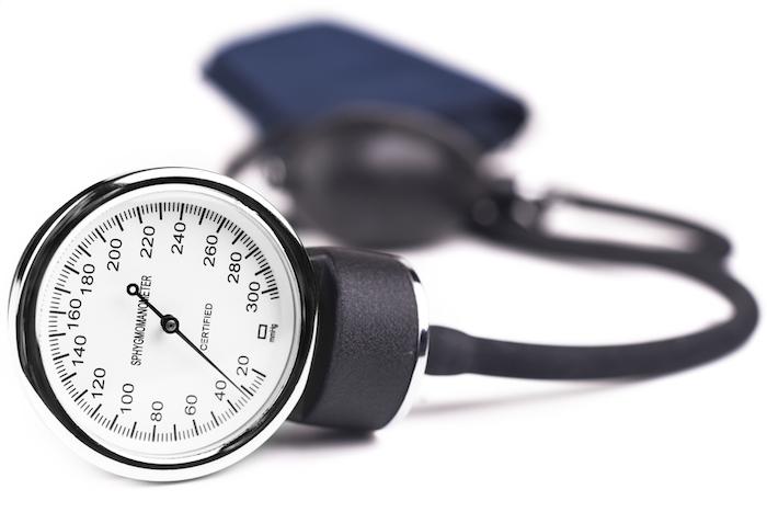 Hypertension artérielle : le risque de maladies..