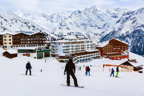 Ski et snowboard : comment limiter les risques de blessures 